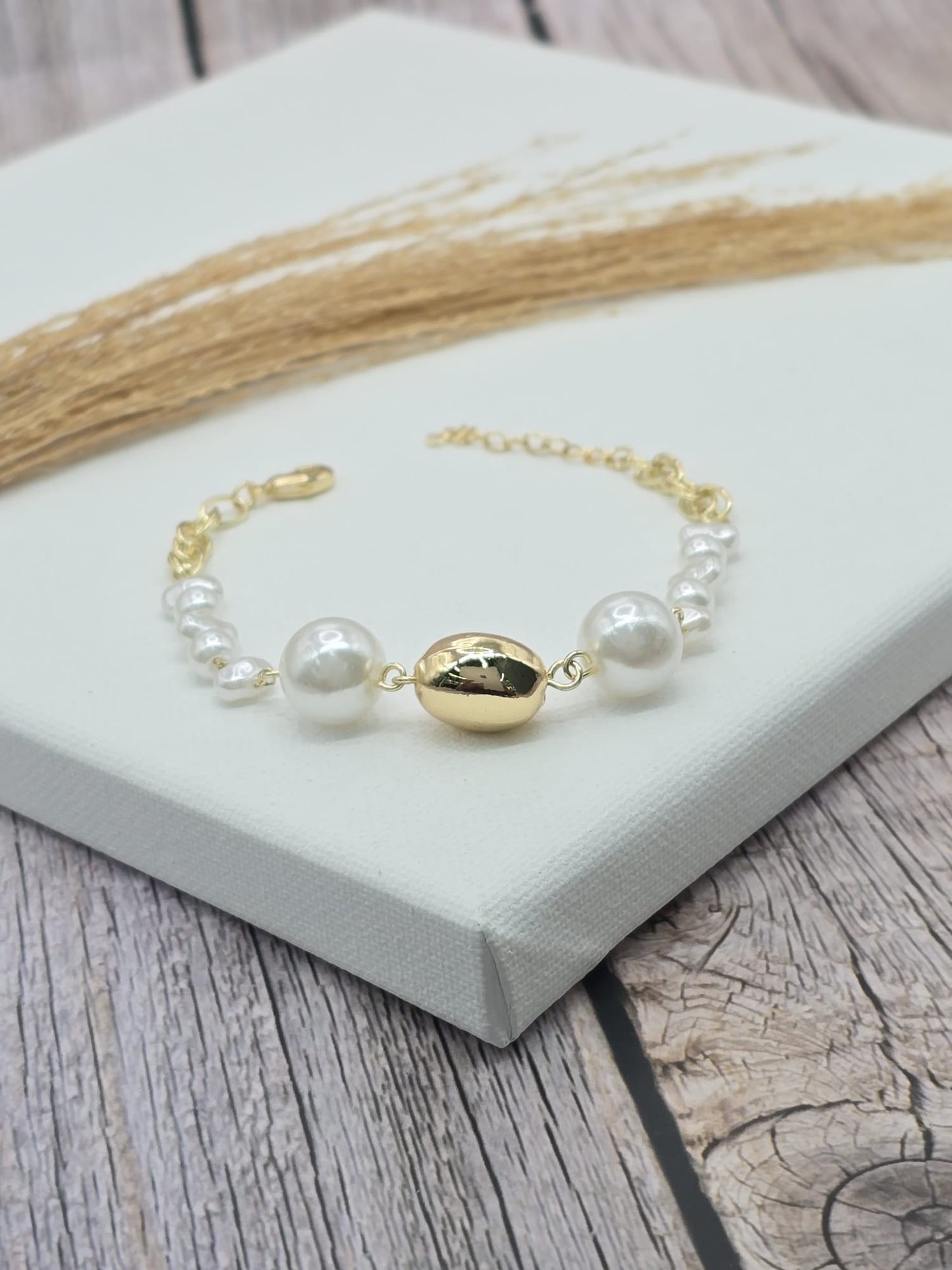 Ray Bracelet