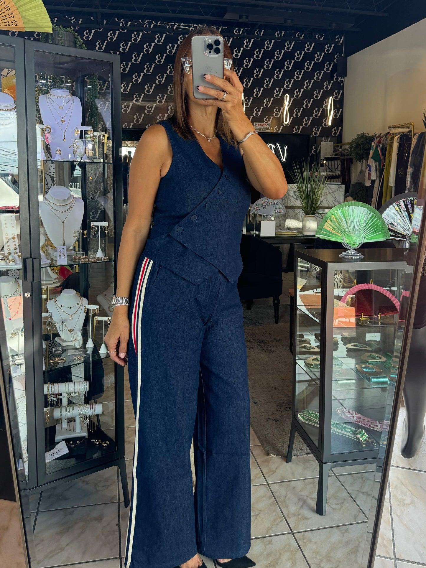 Jean Vest