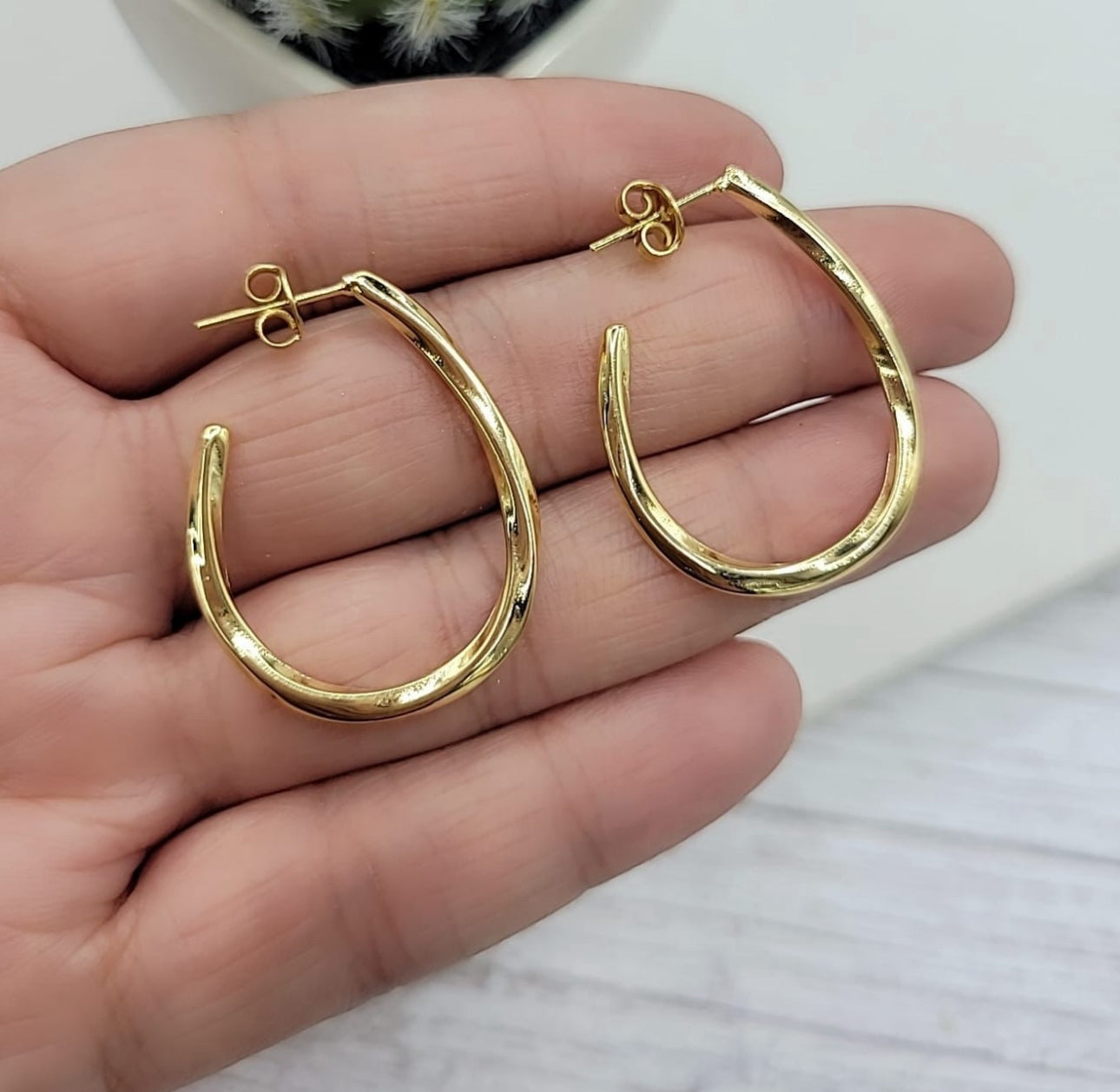Fende Earrings