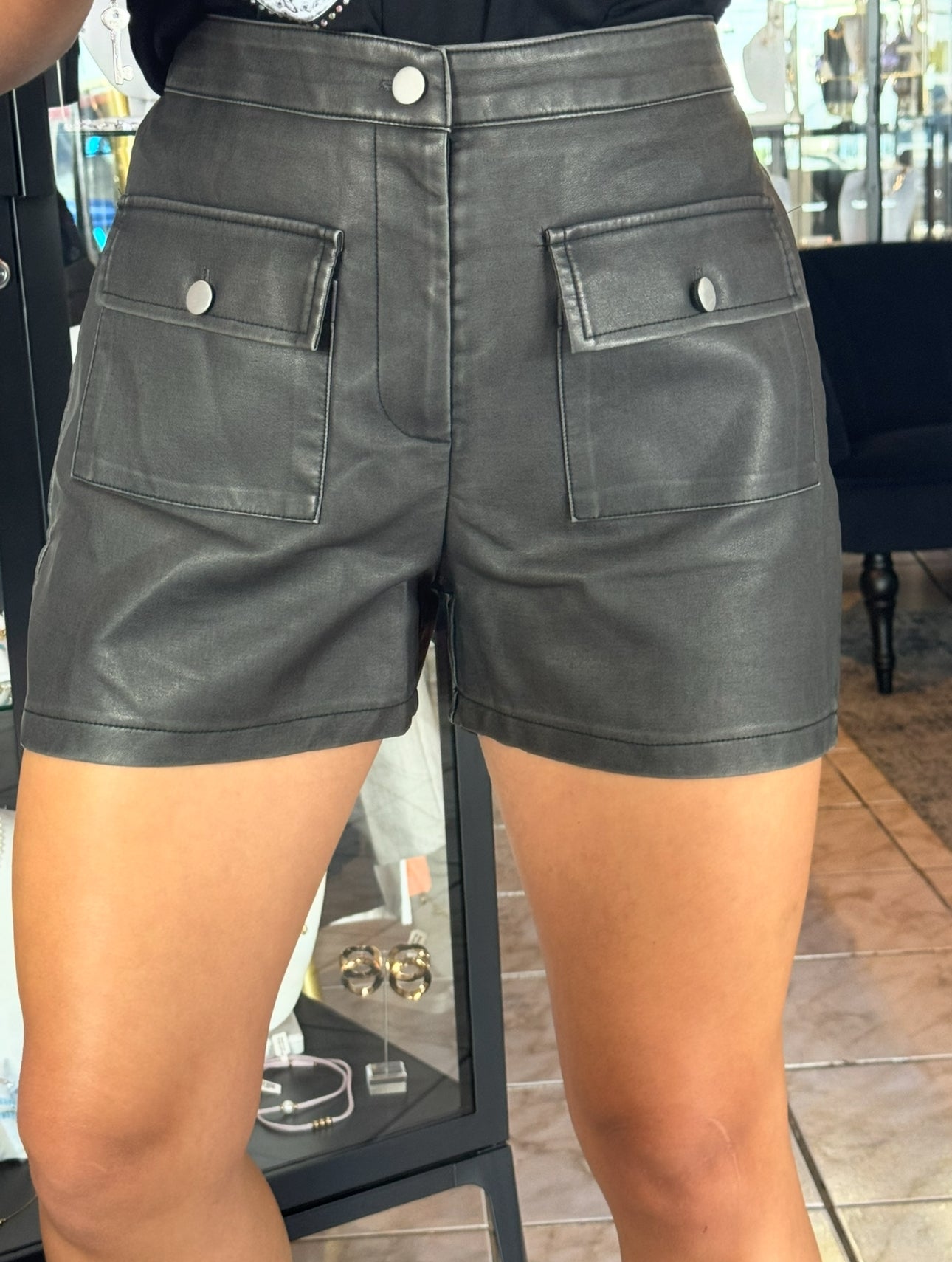 Cali Bottom
