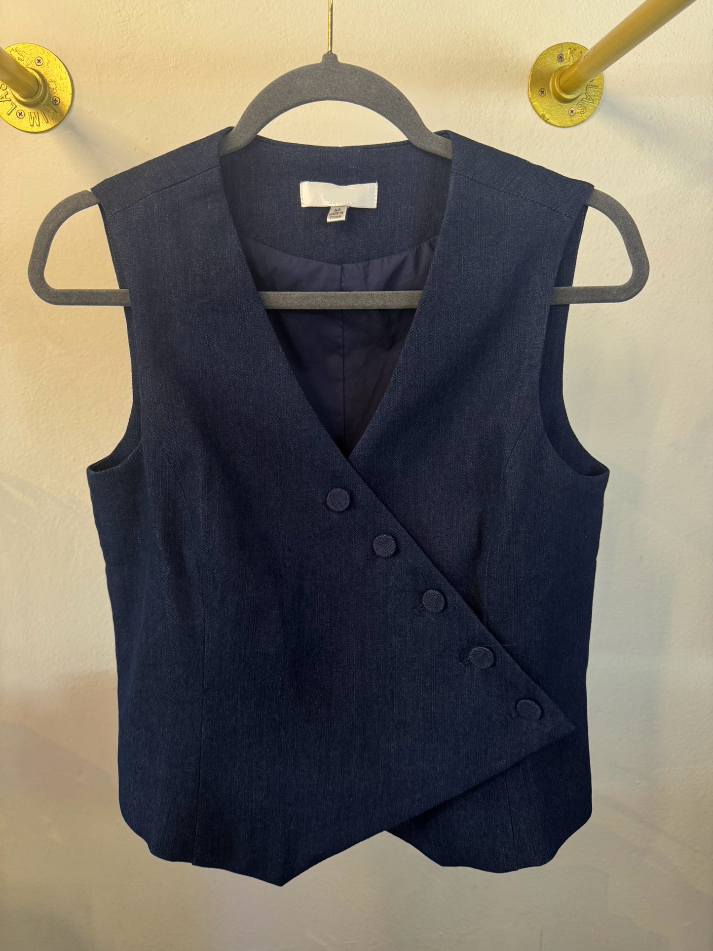 Jean Vest