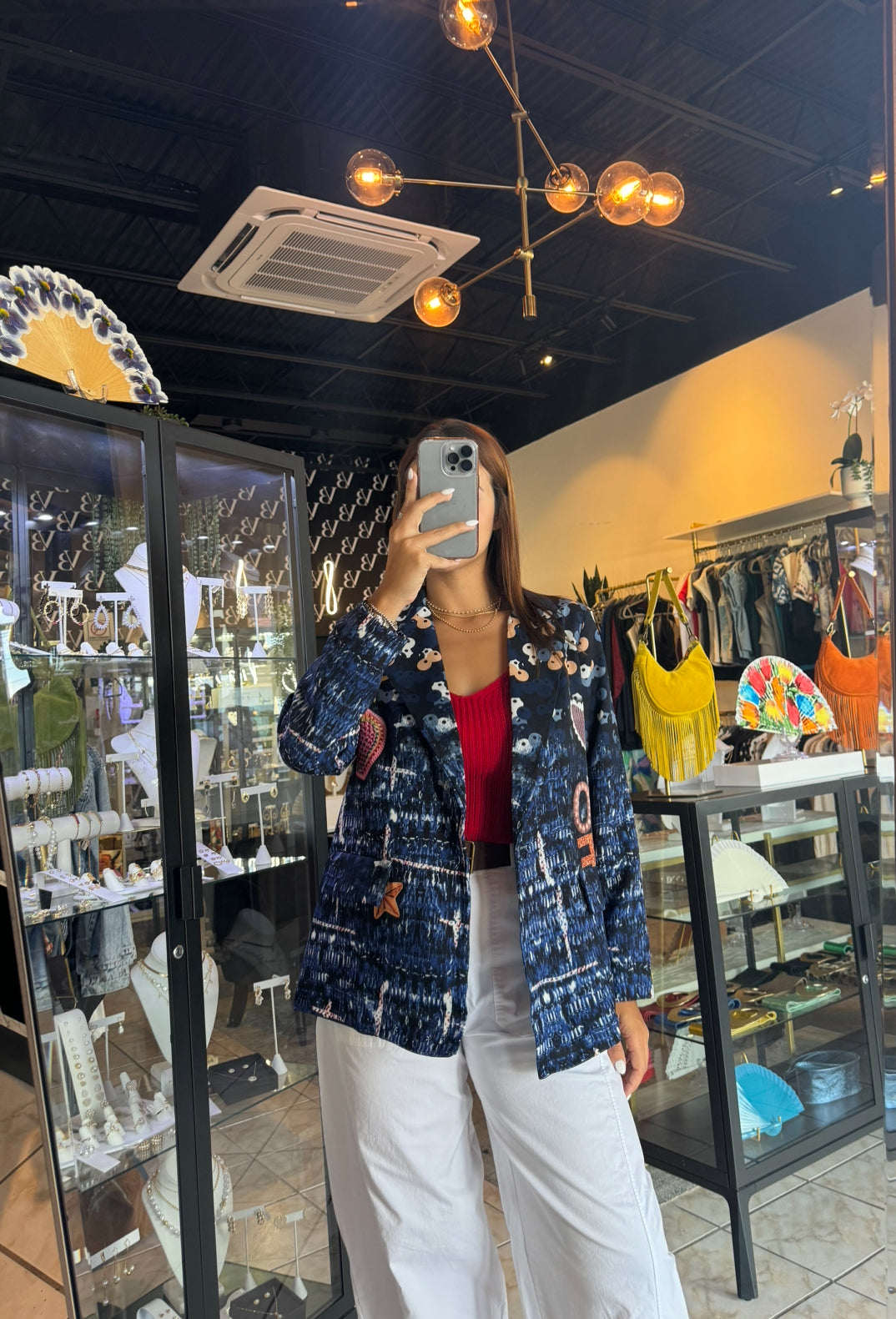 Dora Blazer