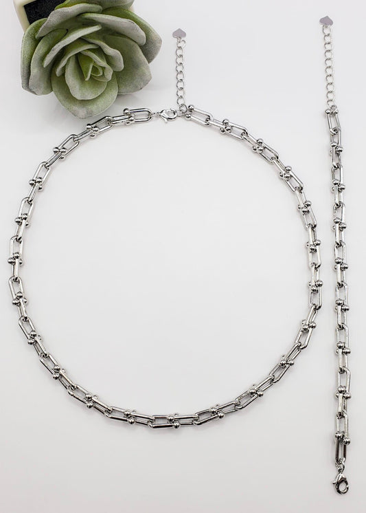 Ava Necklace -Silver