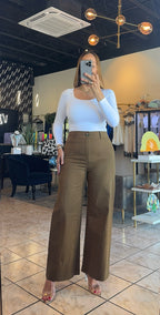 Athena Bottom