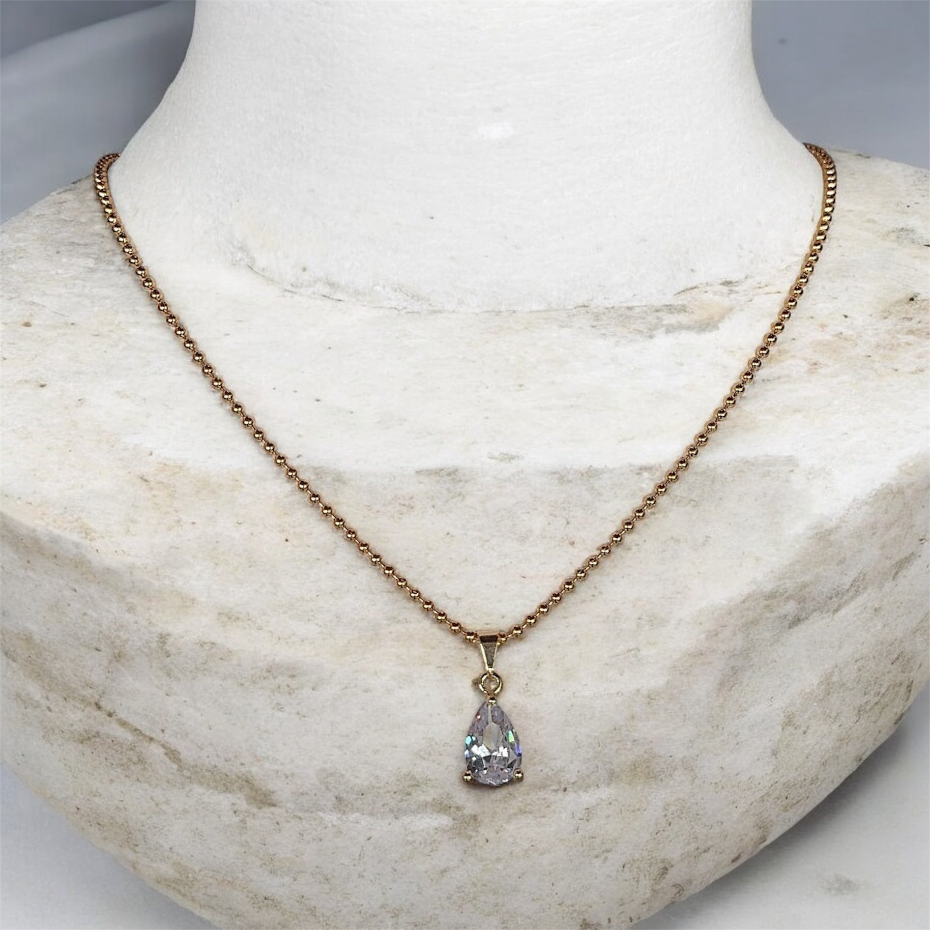Clara Necklace