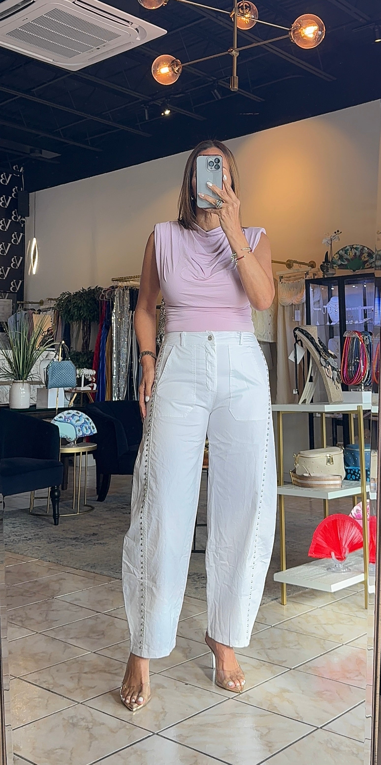 Barrel Beaded Bottom-White