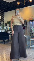 Lora Palazzo - Brown