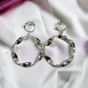 Zandra Earrings - Silver