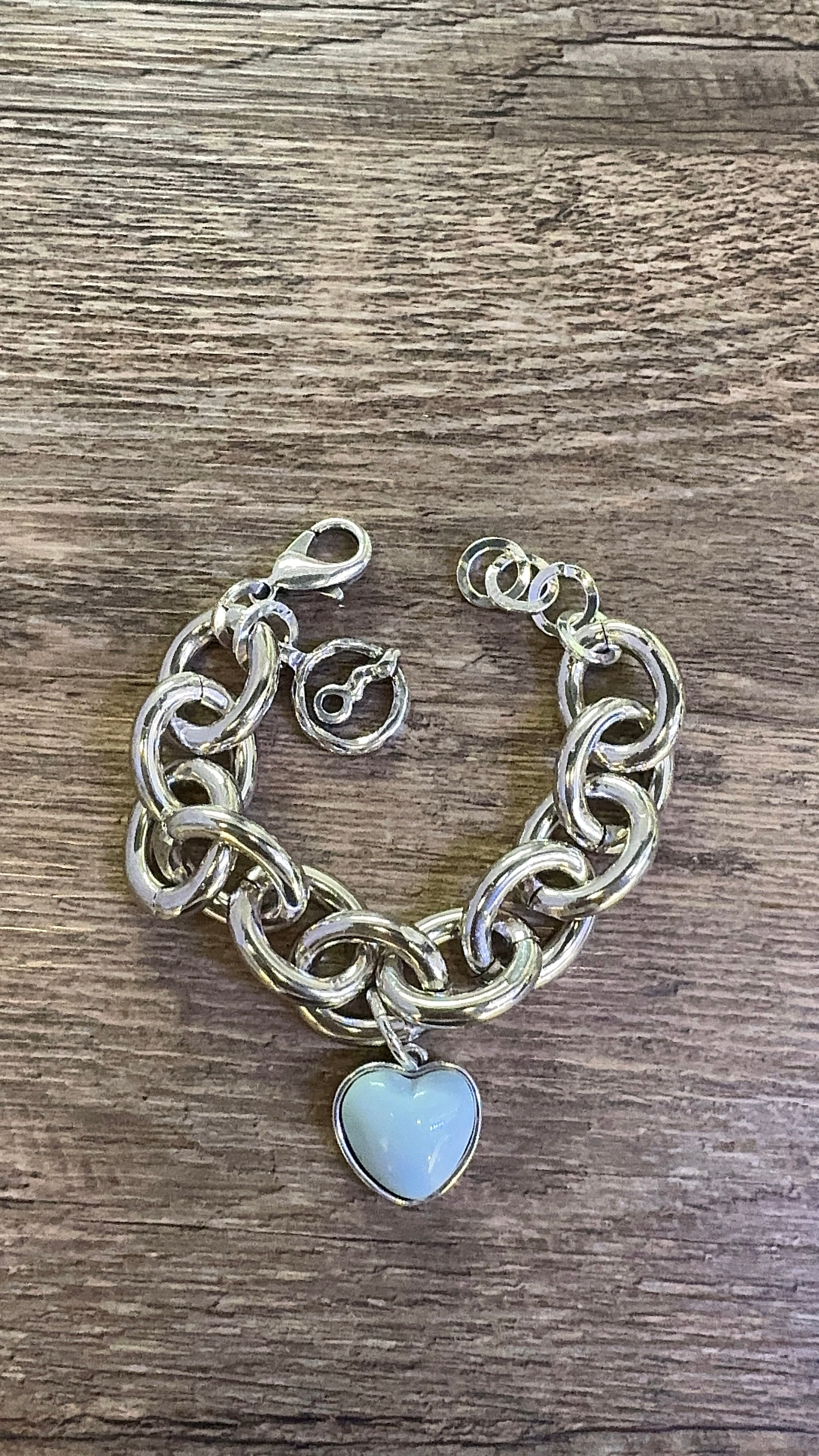 Maggie Heart Bracelet - Baby Blue