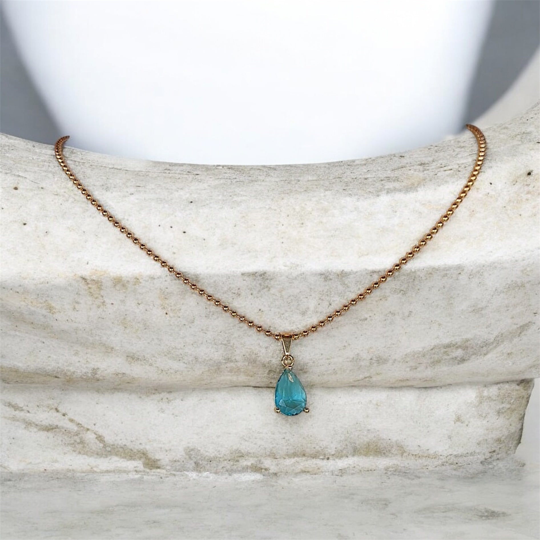 Clara Necklace