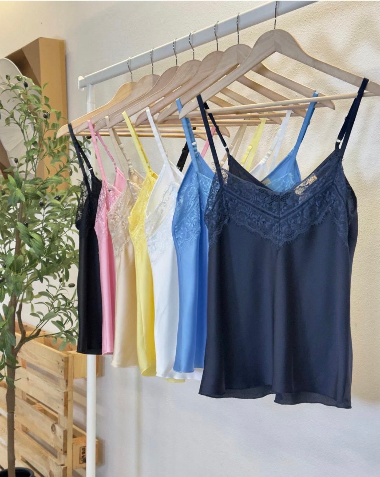 Fanny Lace Top-White