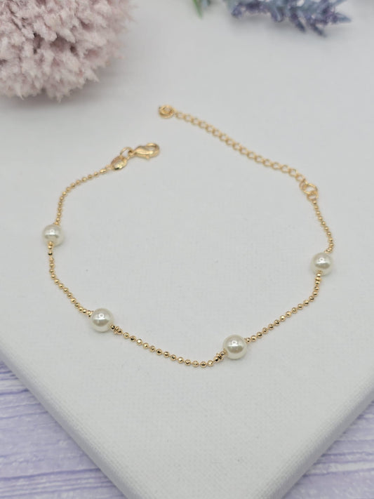 Mara Pearl Bracelet