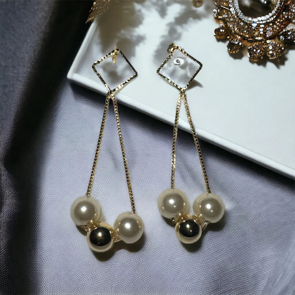 Lane Earrings